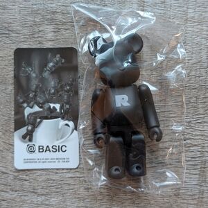 Bearbrick Series 48 - Basic Letter R 100%  Medicom Toy Bear be@rbrick